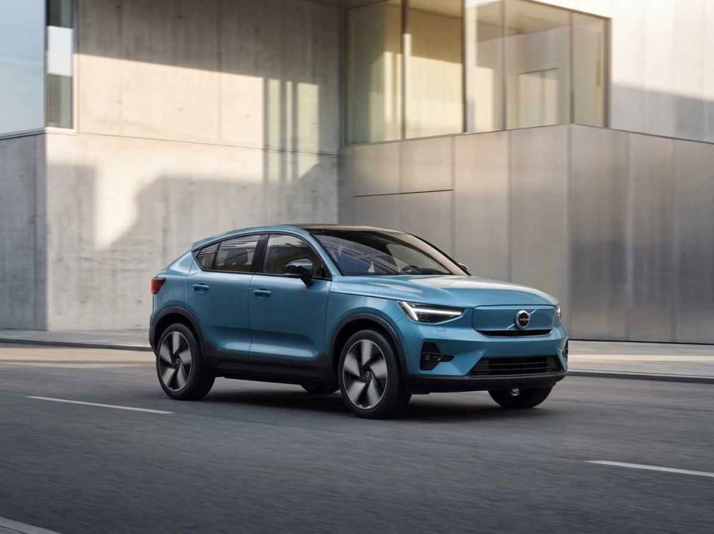 Адаптация европейского Volvo Recharge и китайских EV: в чем технические различия, сложности обслуживания и проблемы электромобилей?