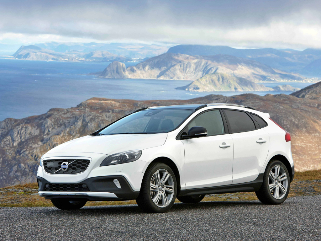 Замена датчиков Volvo V40 Cross Country