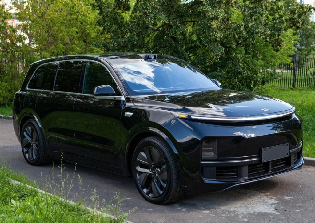 Гибридное авто Li L9 Китайский гибрид Lixiang