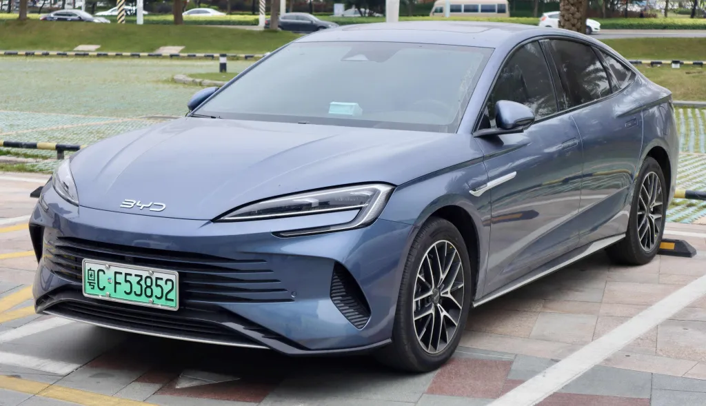 Логотип: Byd Seal DM 