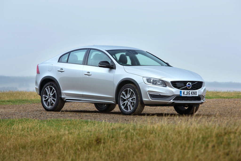 Логотип: Замена фары Volvo S60 Cross Country