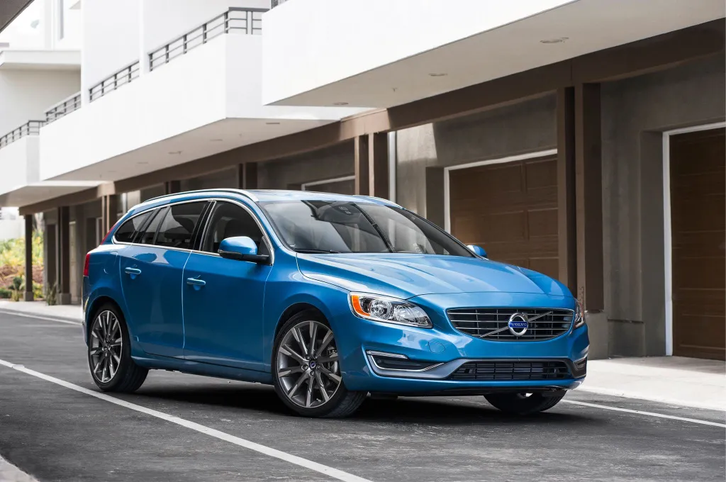 Логотип: Комплексное программное обслуживание Volvo V60 