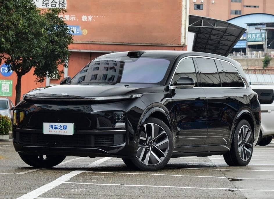 Автомобиль Li L9